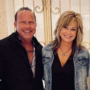 Meet your Posher, Claudette